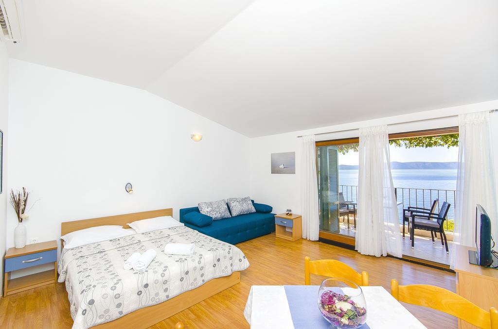 Apartments Kunac ポドゥゴラ 部屋 写真