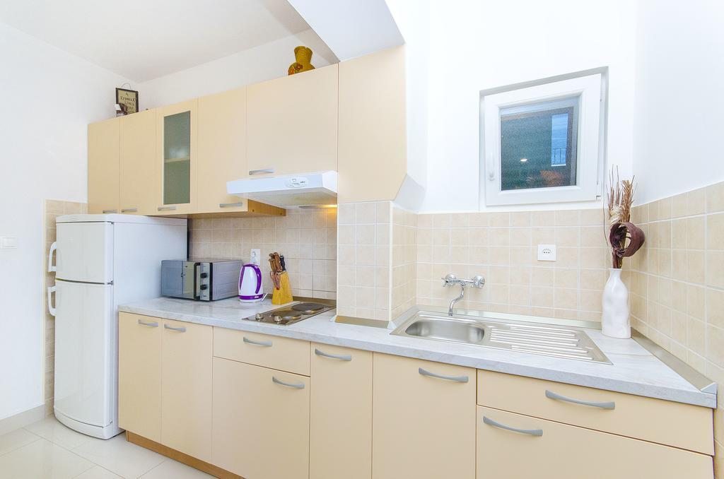 Apartments Kunac ポドゥゴラ 部屋 写真